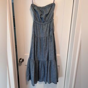 Gap Womens strapless size small denim color summer dress.